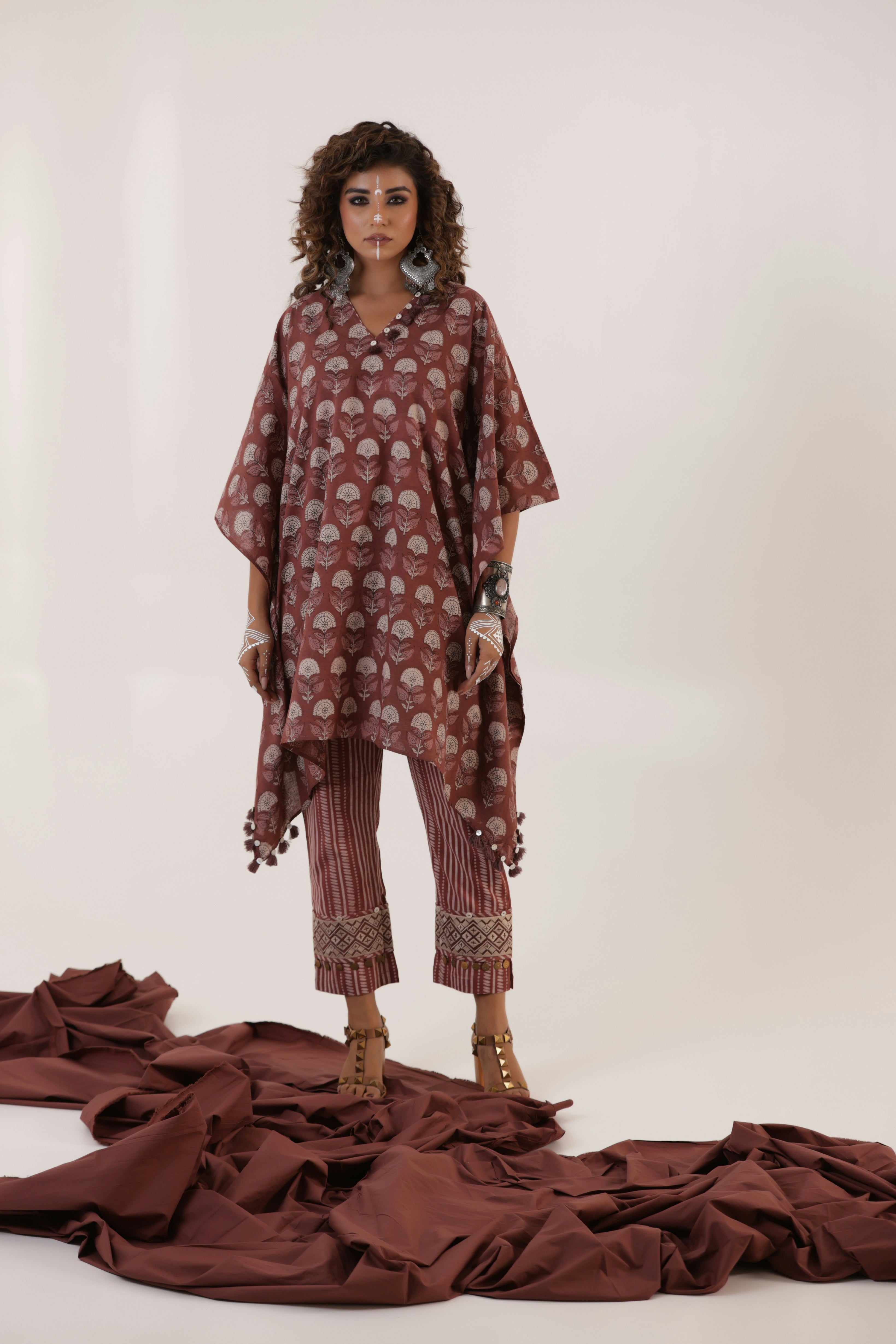 Tamra- Kaftan and Pants Set of two