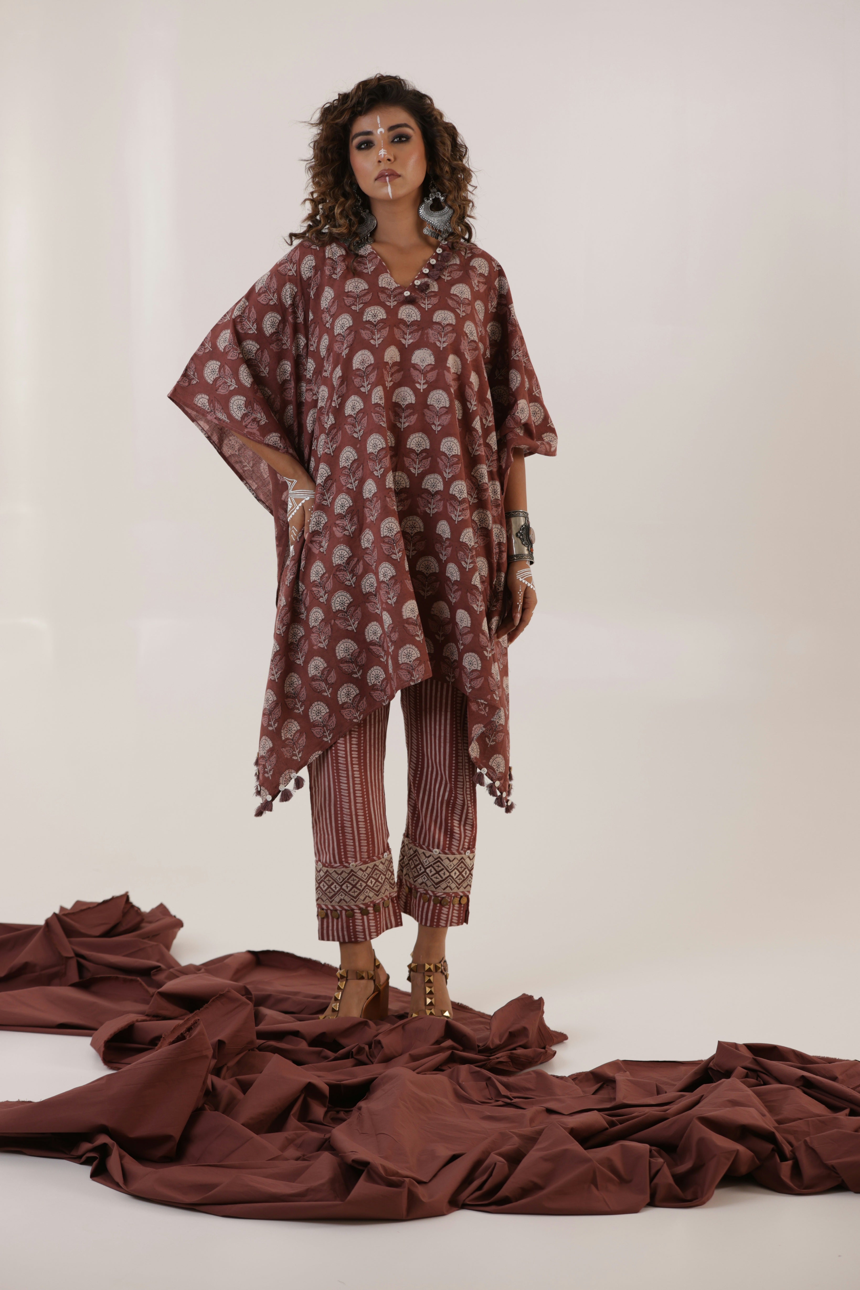 Tamra- Kaftan and Pants Set of two