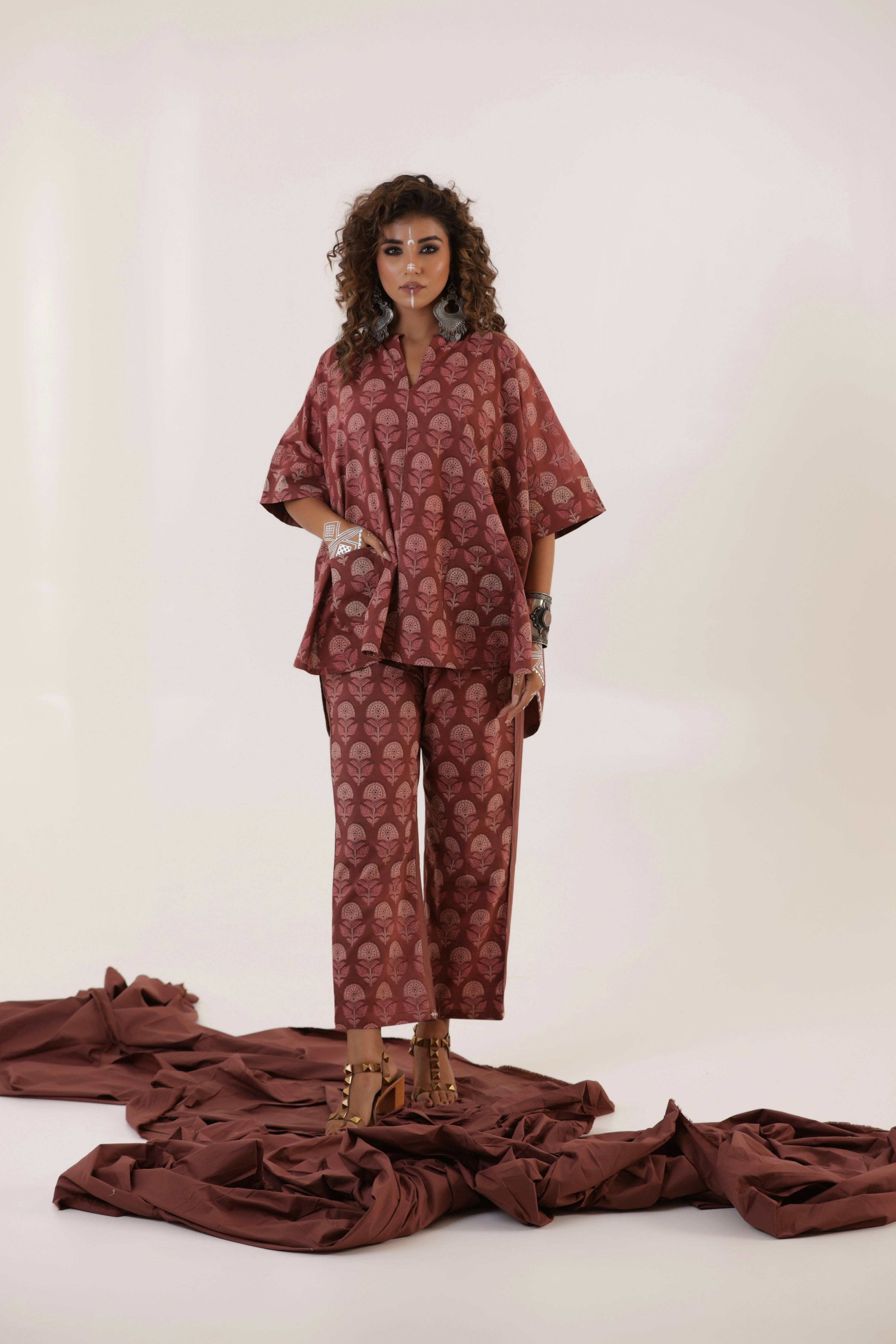 Sonaali - Long half and half Top and Pants Set of two