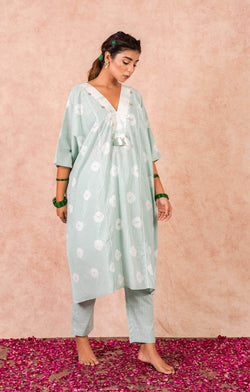 Boxy fit kurta with Pants - Set of Two