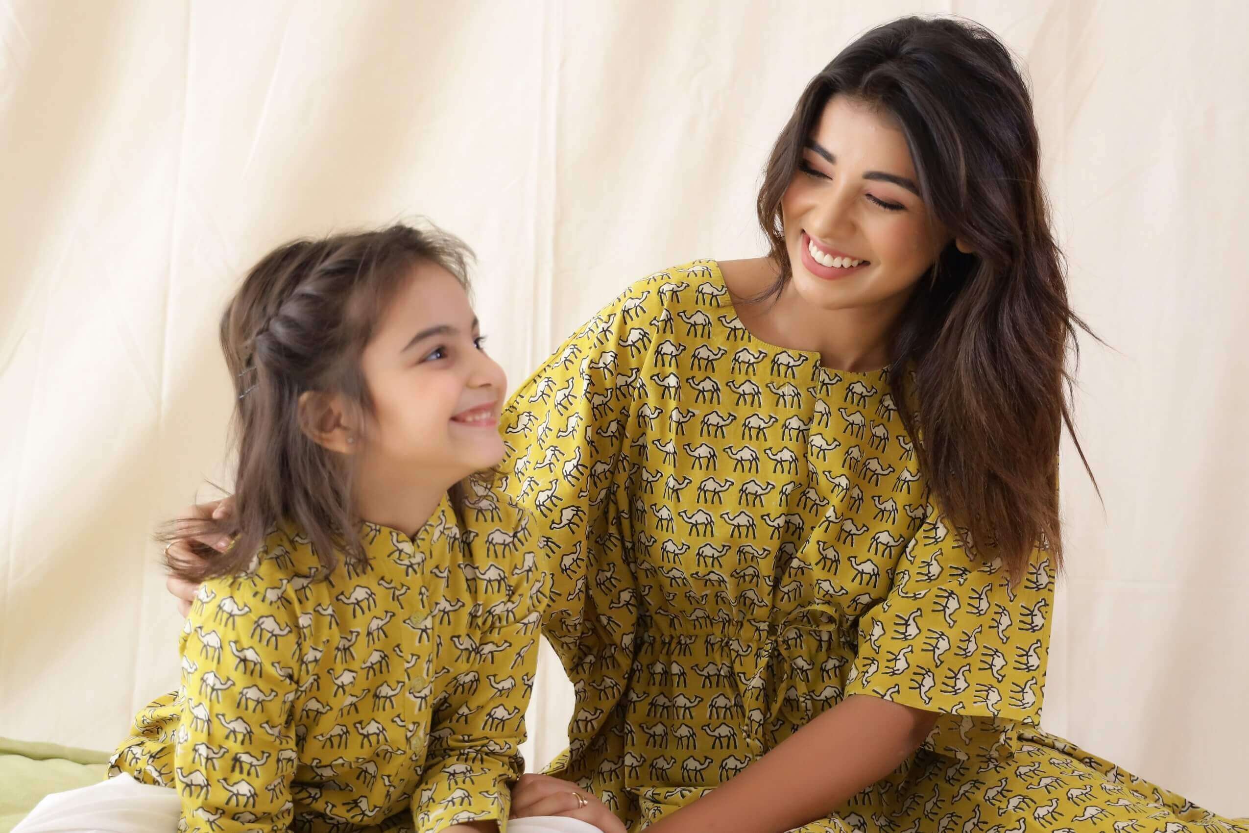 Camel Print Cotton Blockprint Mother And Kid Twining Set Kaftan And Unisex Kurta Pyjama Set For Kids - Set Of Three