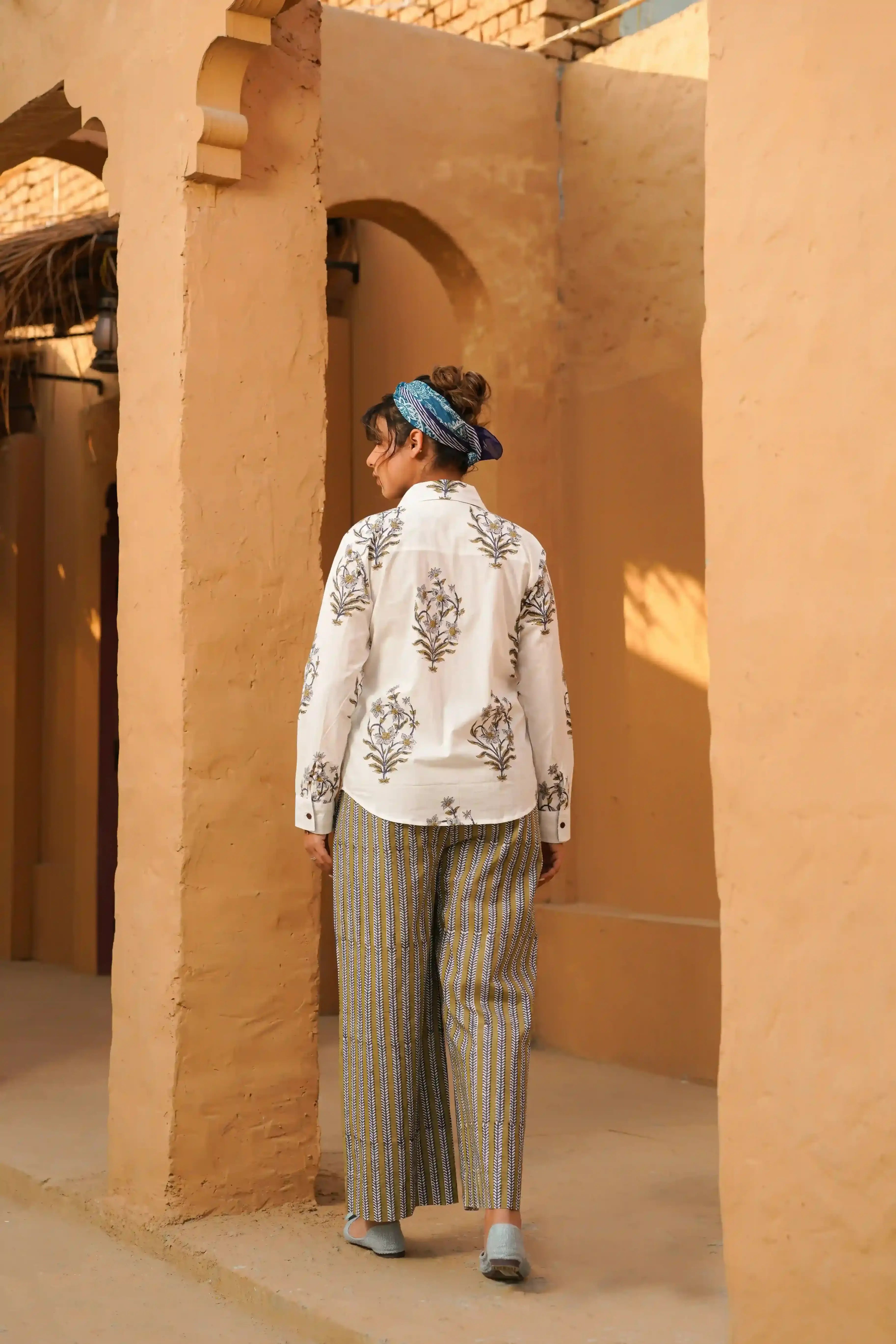Shams Co-ord Set (Brown and White)