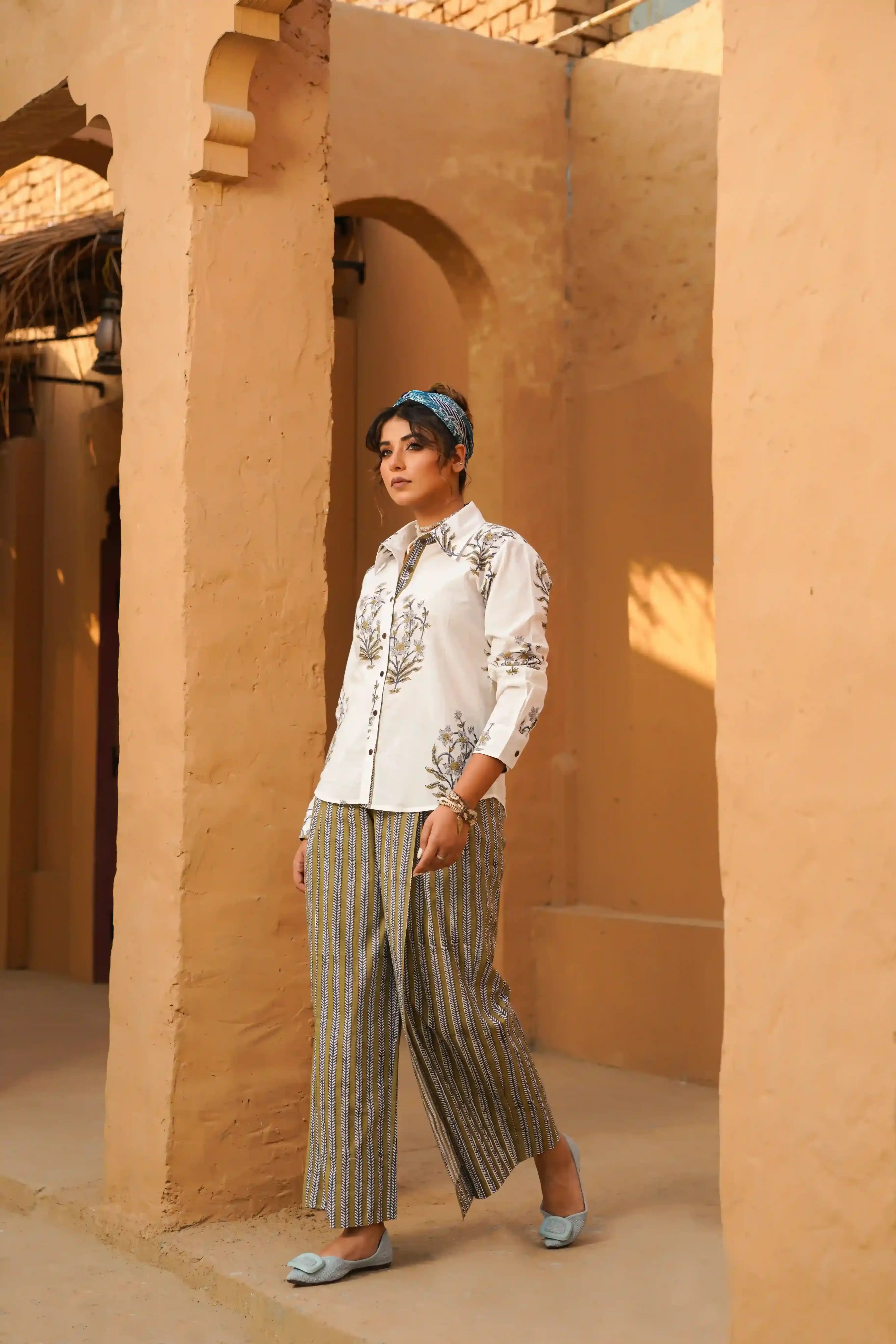 Shams Co-ord Set (Brown and White)