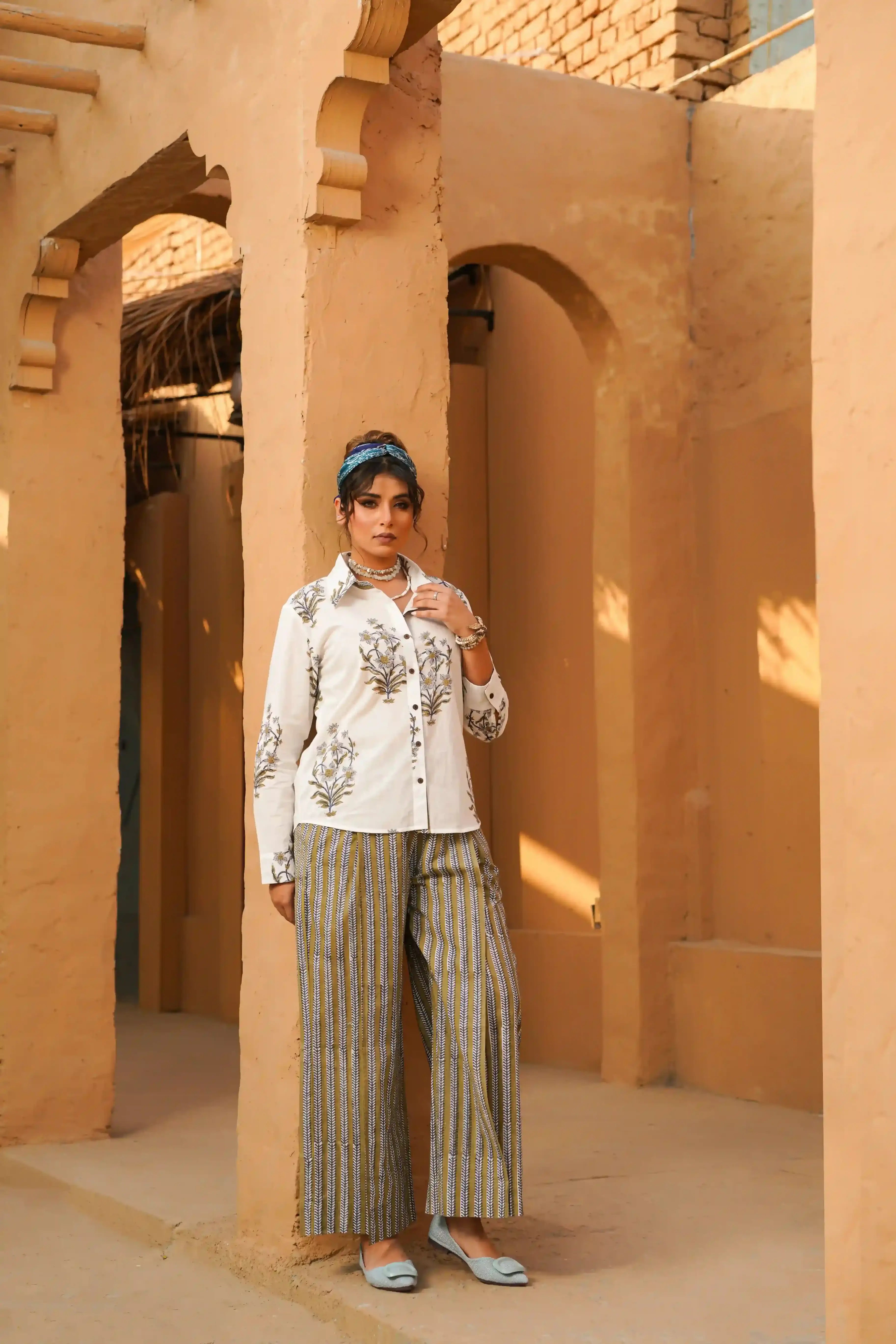 Shams Co-ord Set (Brown and White)
