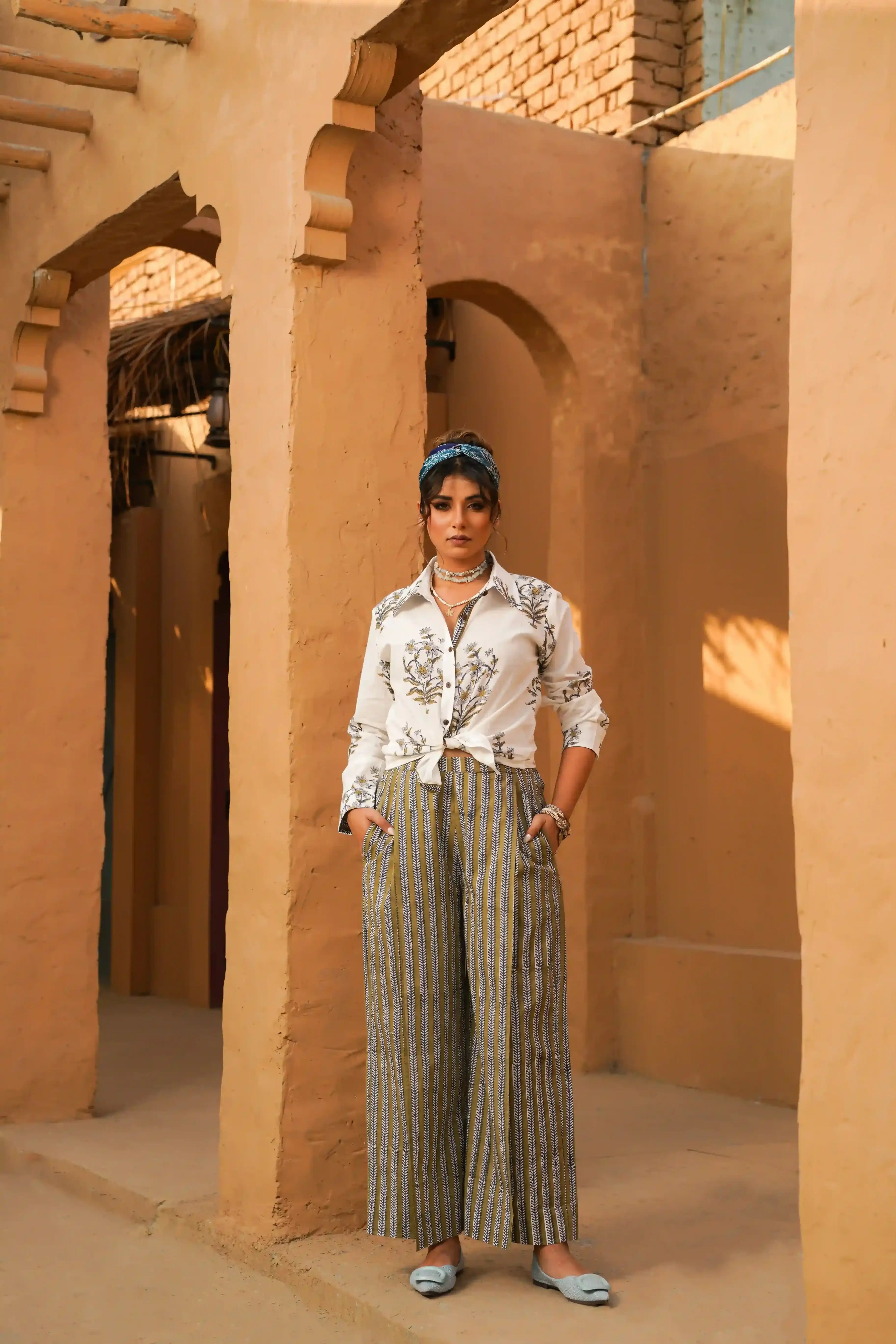 Shams Co-ord Set (Brown and White)