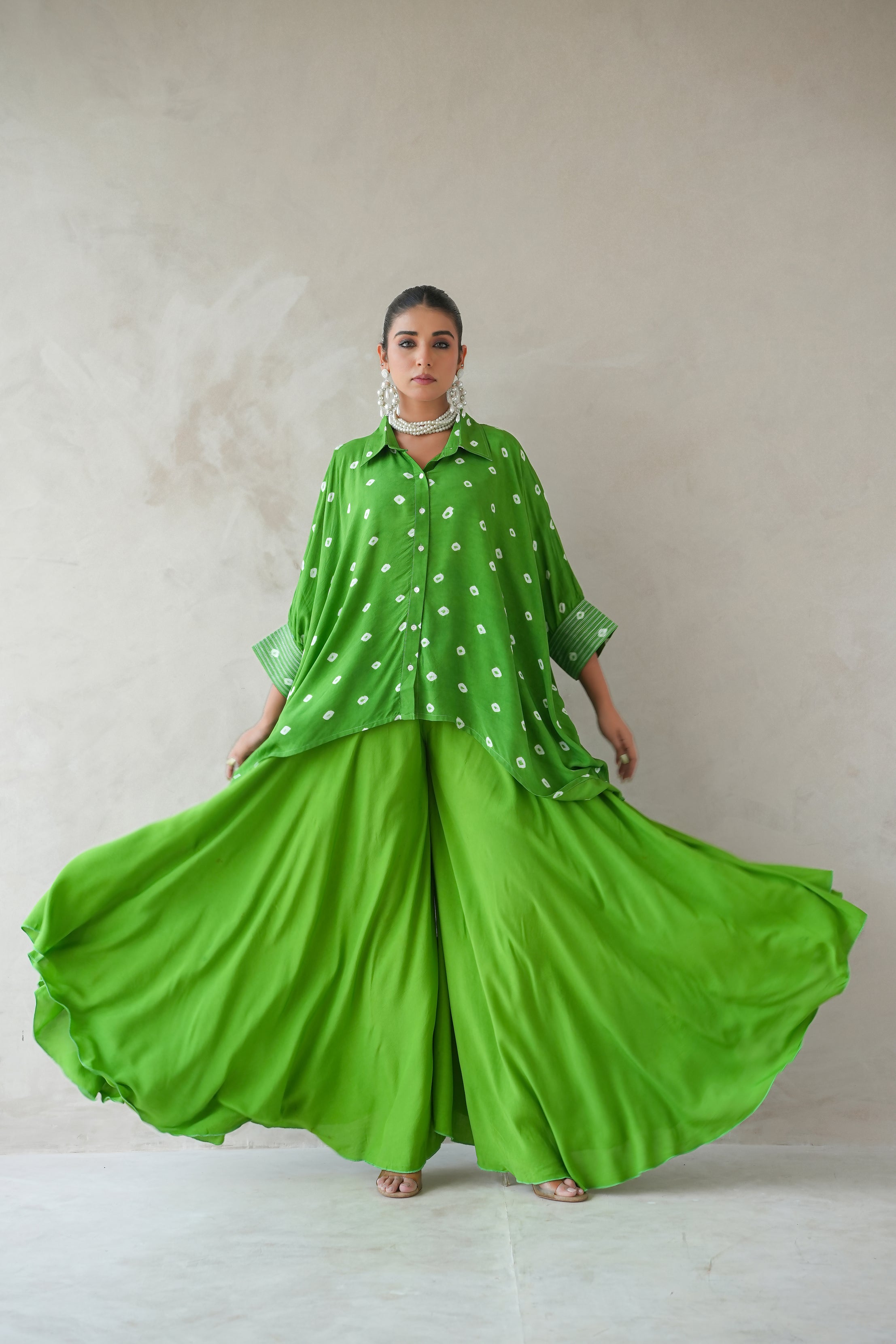 Bandhani Shirt with Elephant Pants Set of Two (Green)