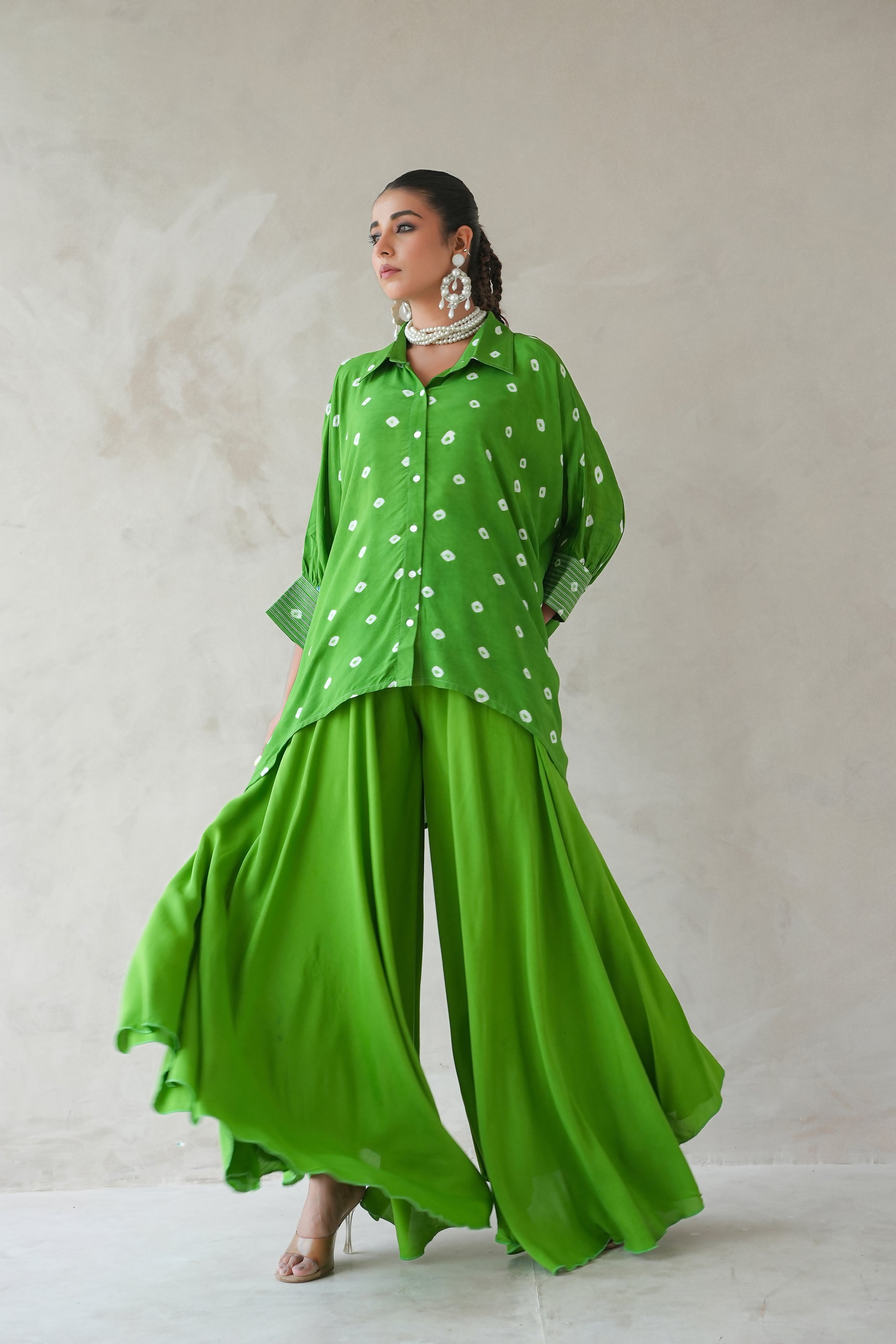 Bandhani Shirt with Elephant Pants Set of Two (Green)