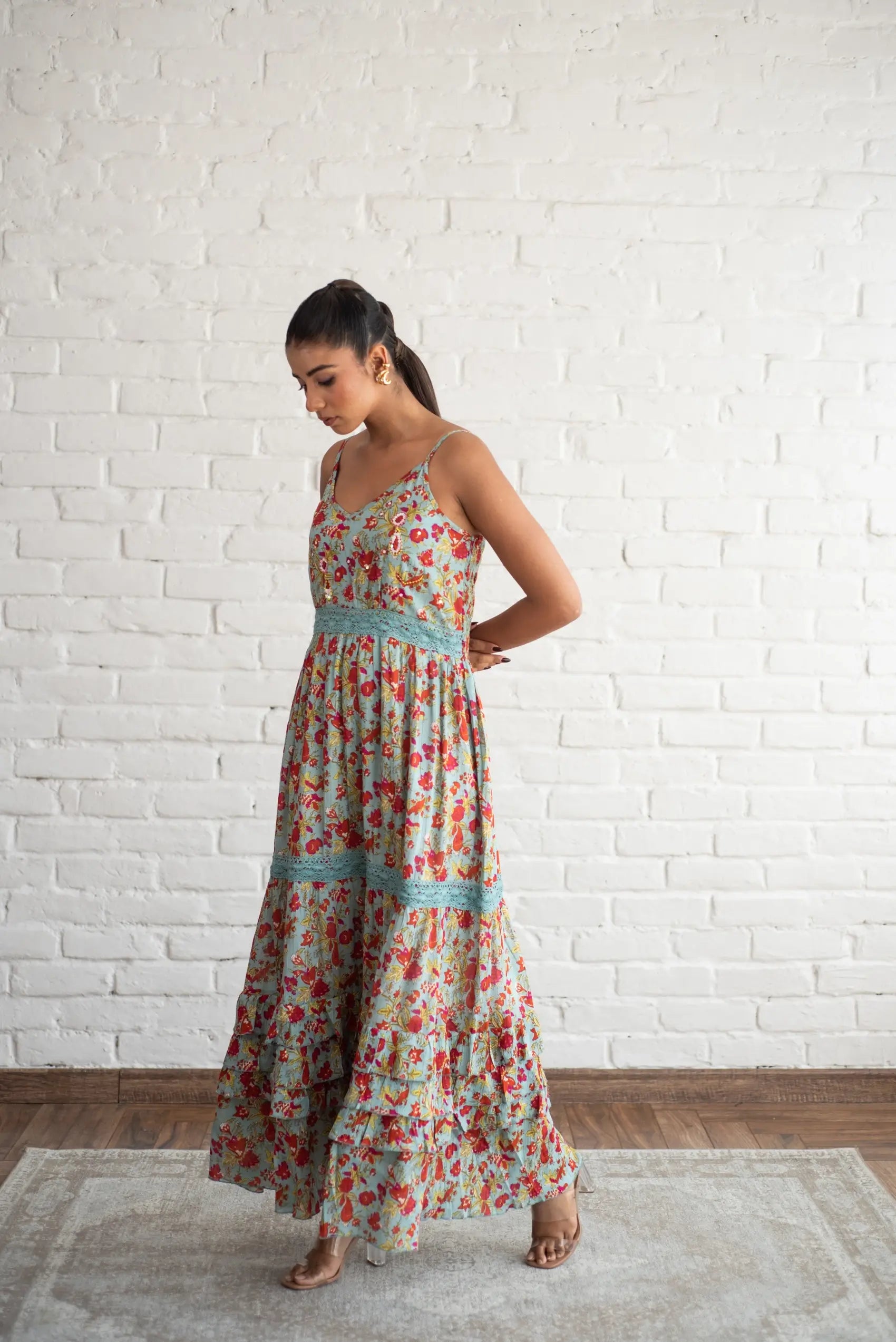 Nauheed- Maxi Dress