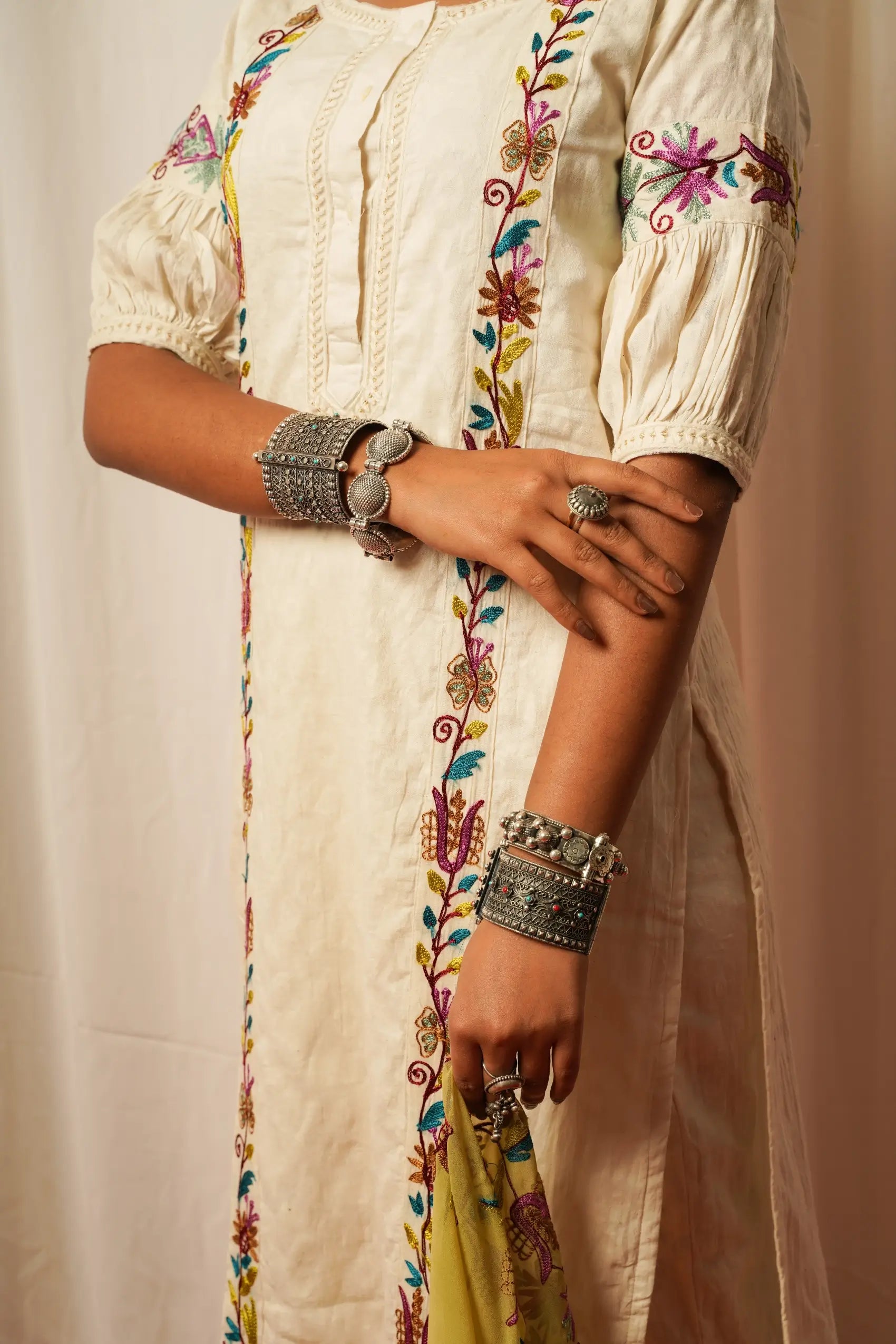 Straight Kurta And Pants-Set Of Two