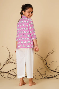 Bird print unisex kurta with white pyjamas for kids - set of two