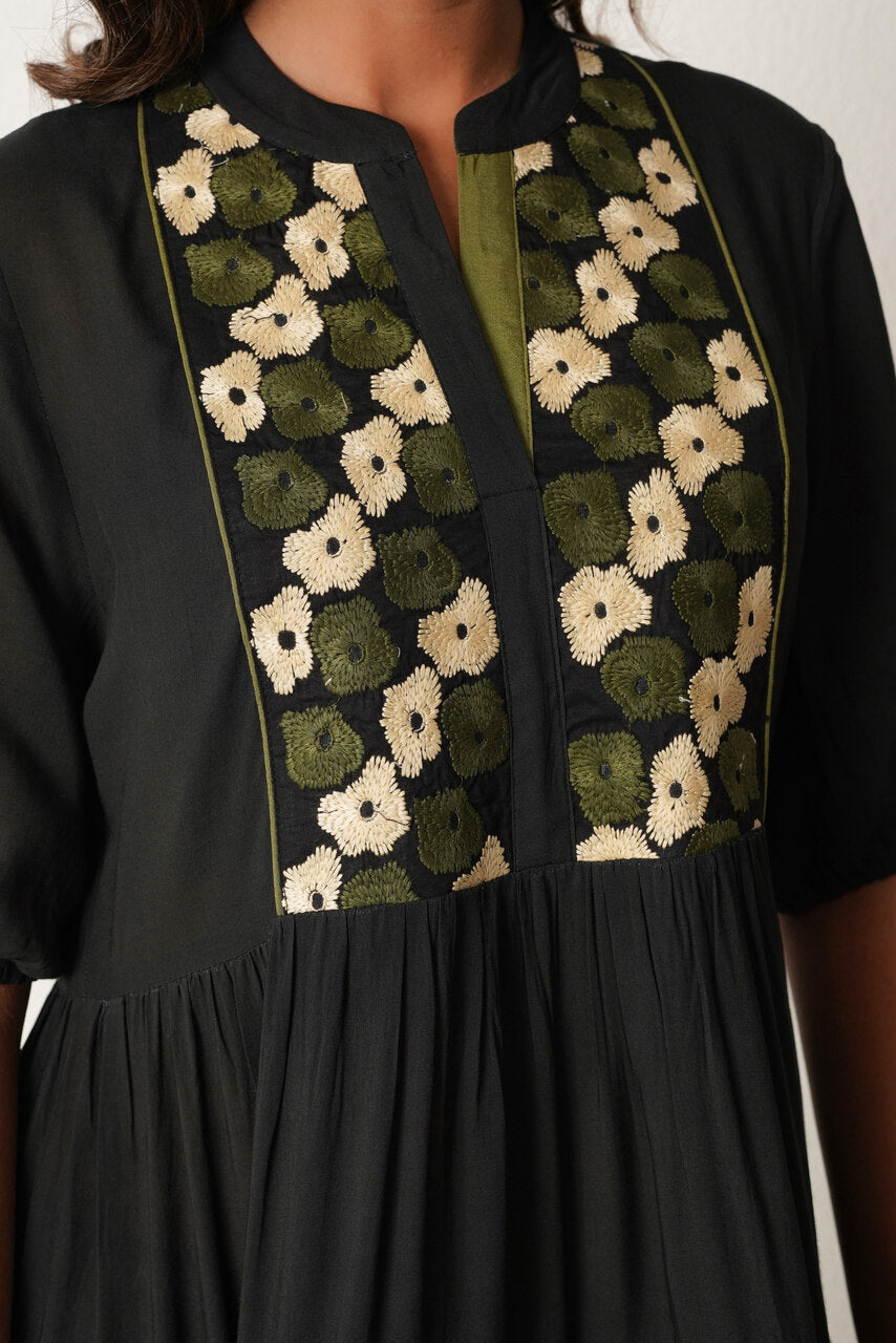 Pina Colada Short Dress (Black)