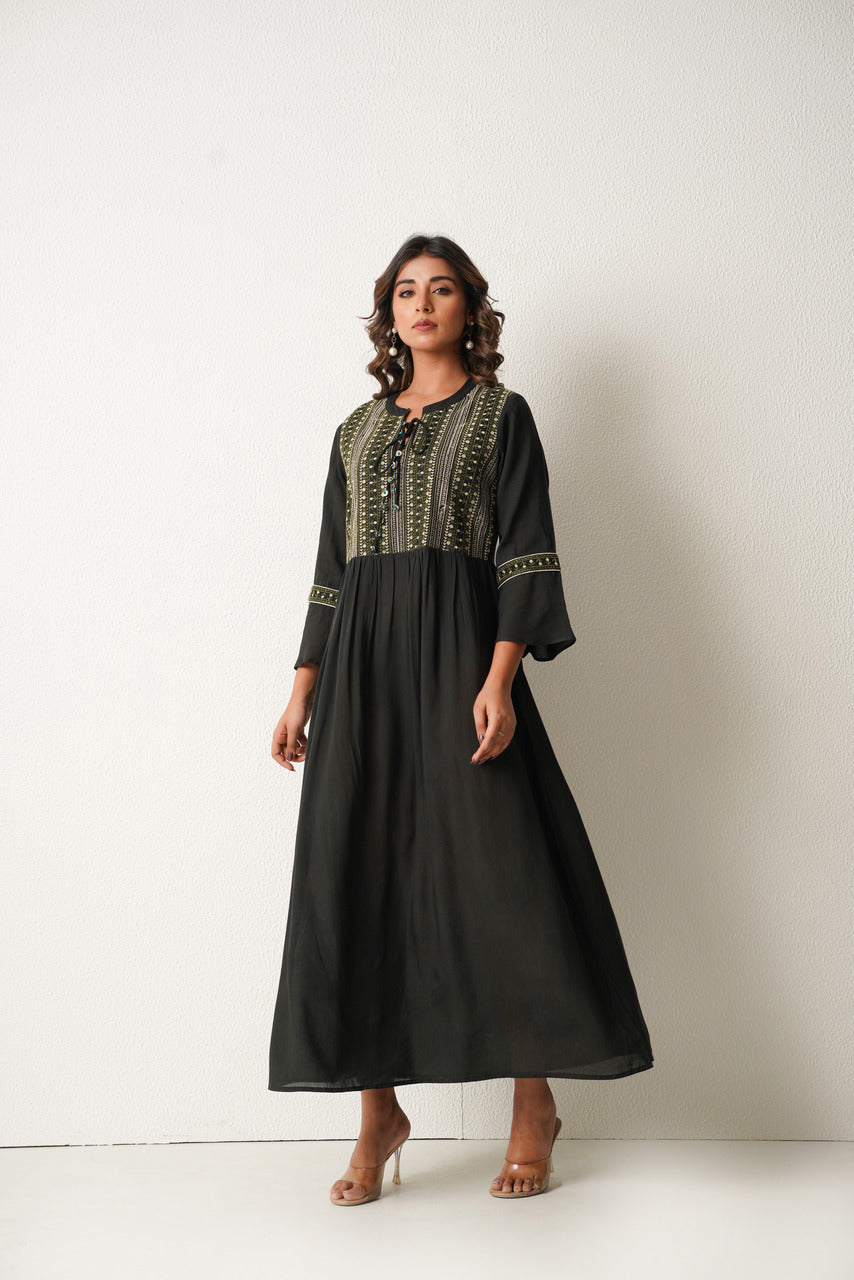 Jungle Bird Maxi Dress (Black)