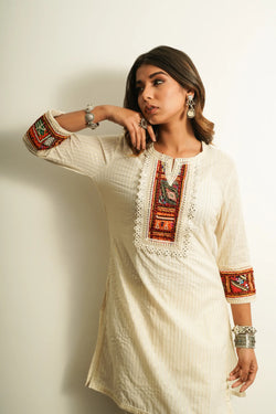 Straight Kurta With Lace Detailing