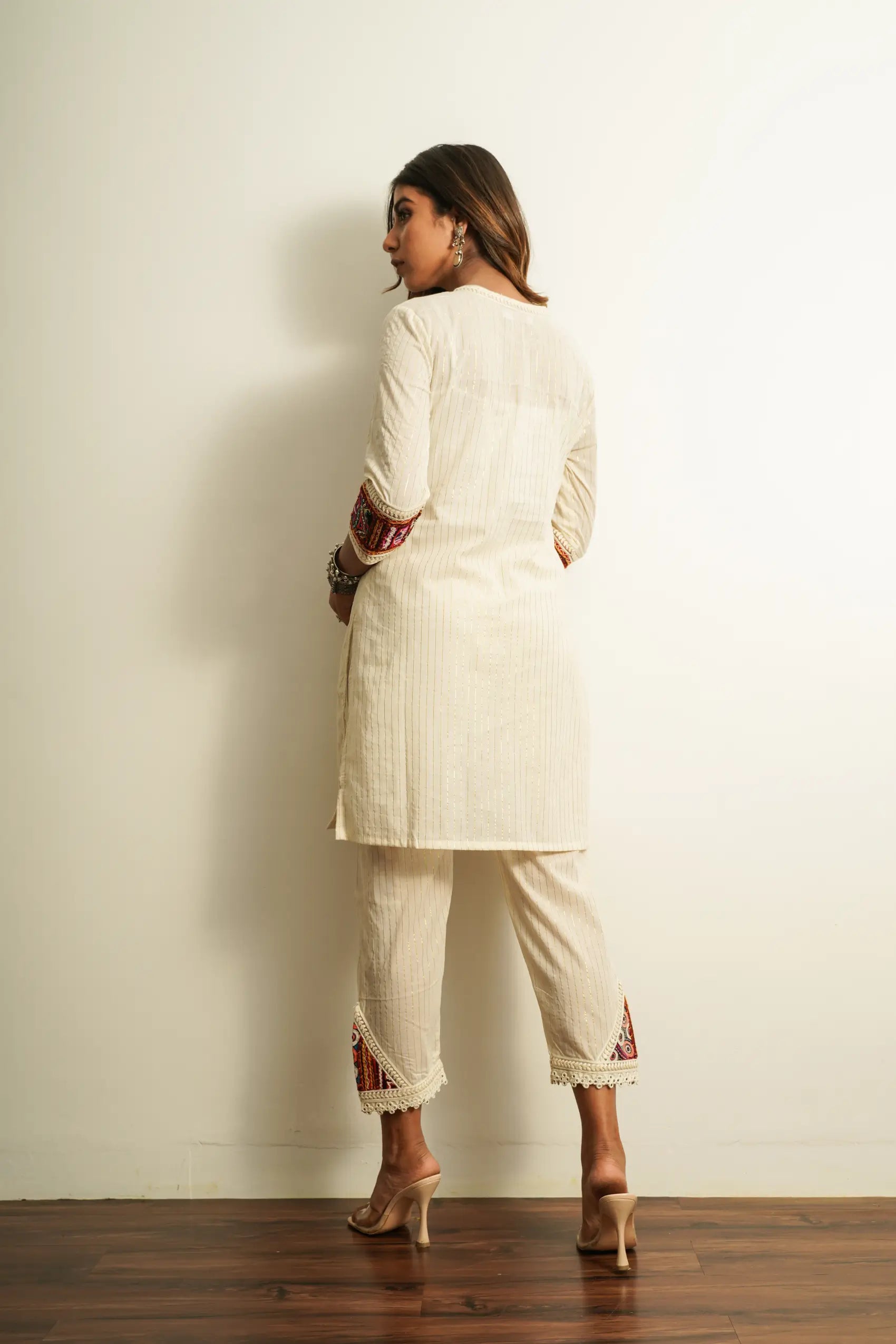 Straight Kurta With Lace Detailing