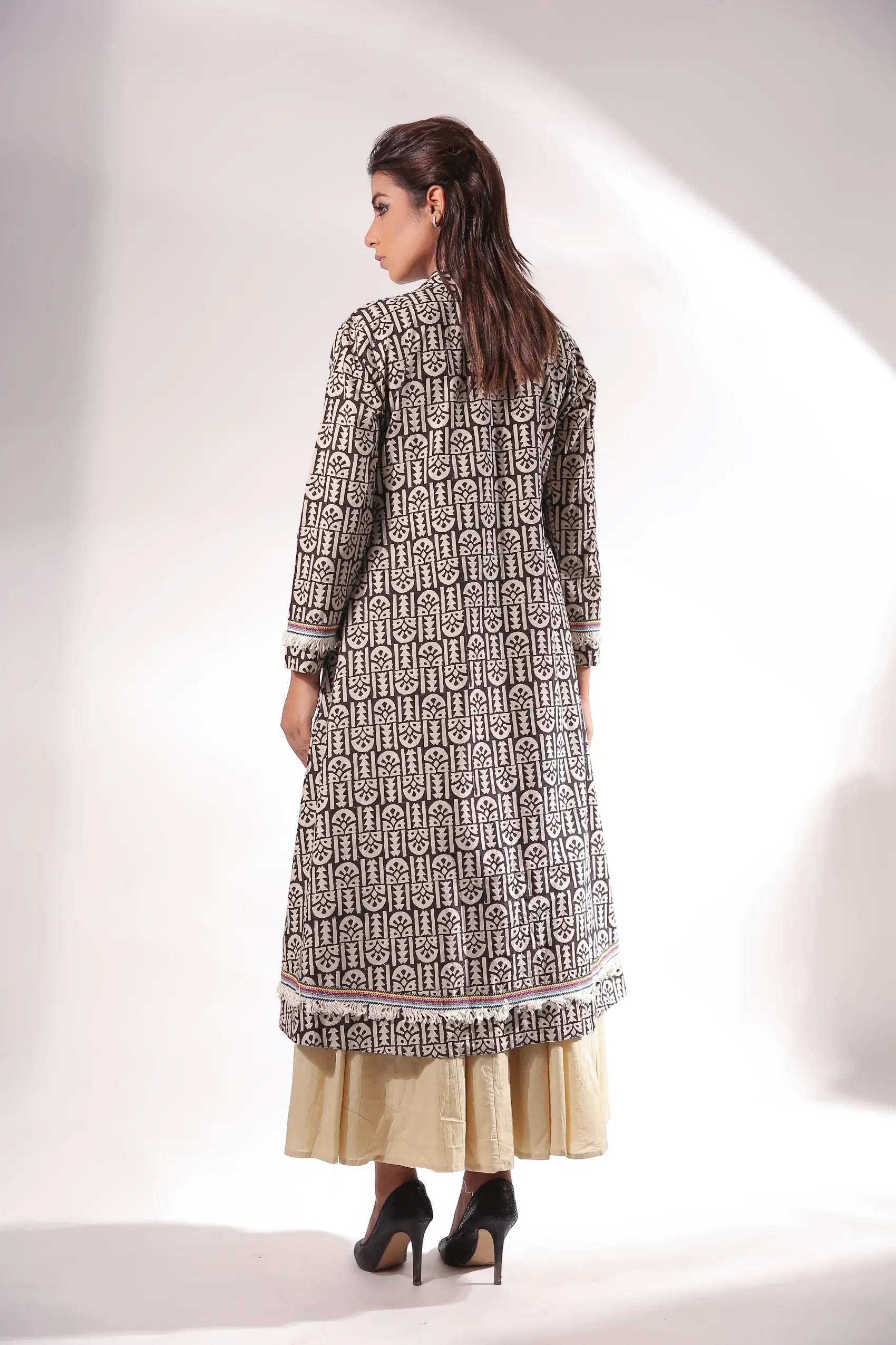 Capri - Midi Dress with Cape set of two