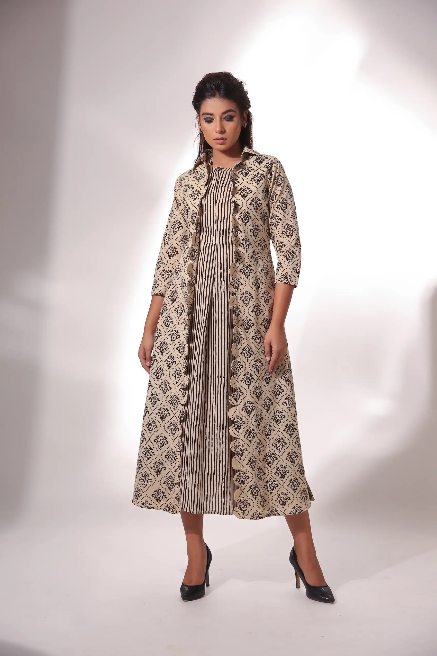 Fiji - Midi Dress with Cape set of two