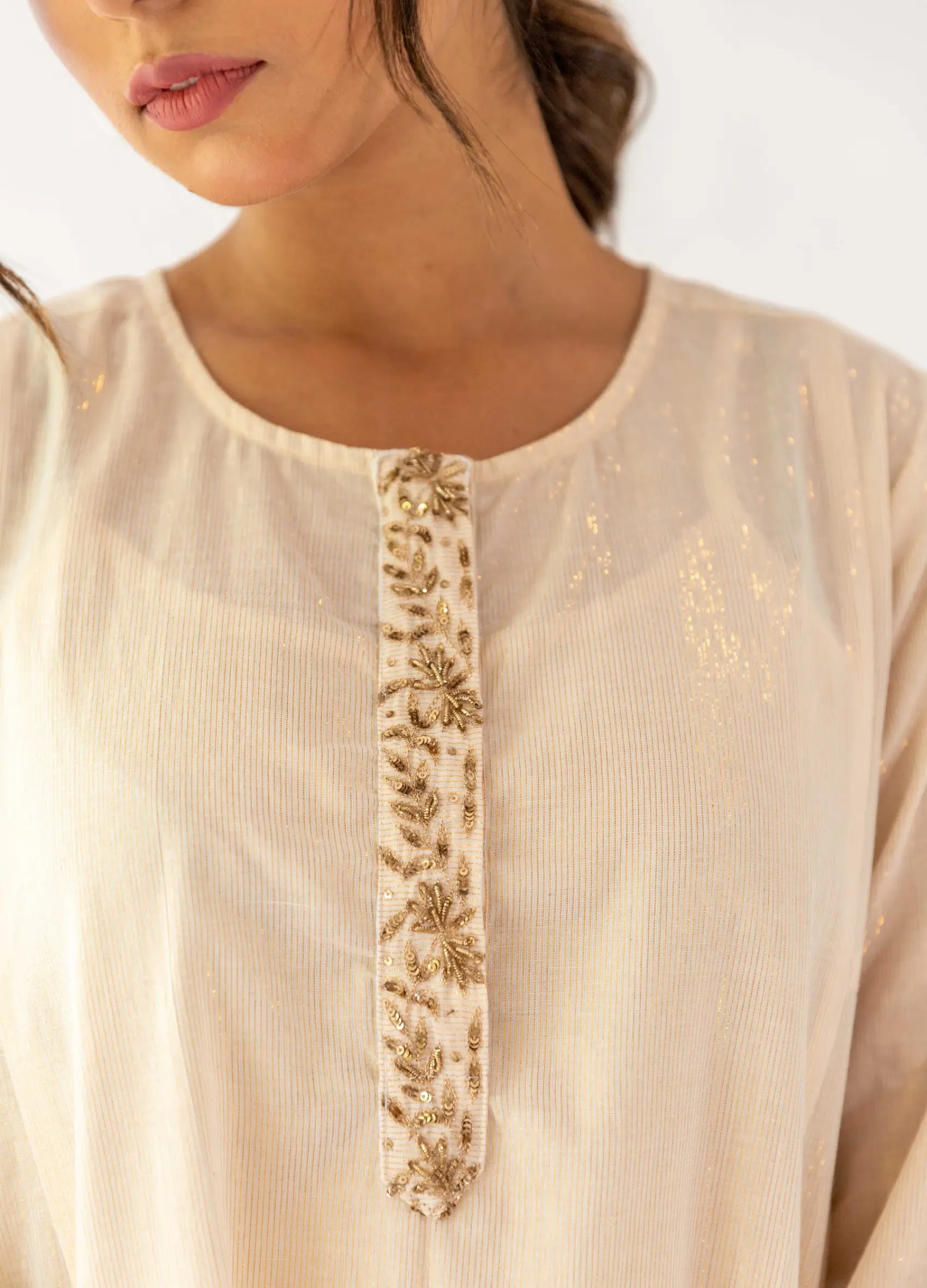 Ivory Boxy Fit Kurta With Inner - Set Of Two