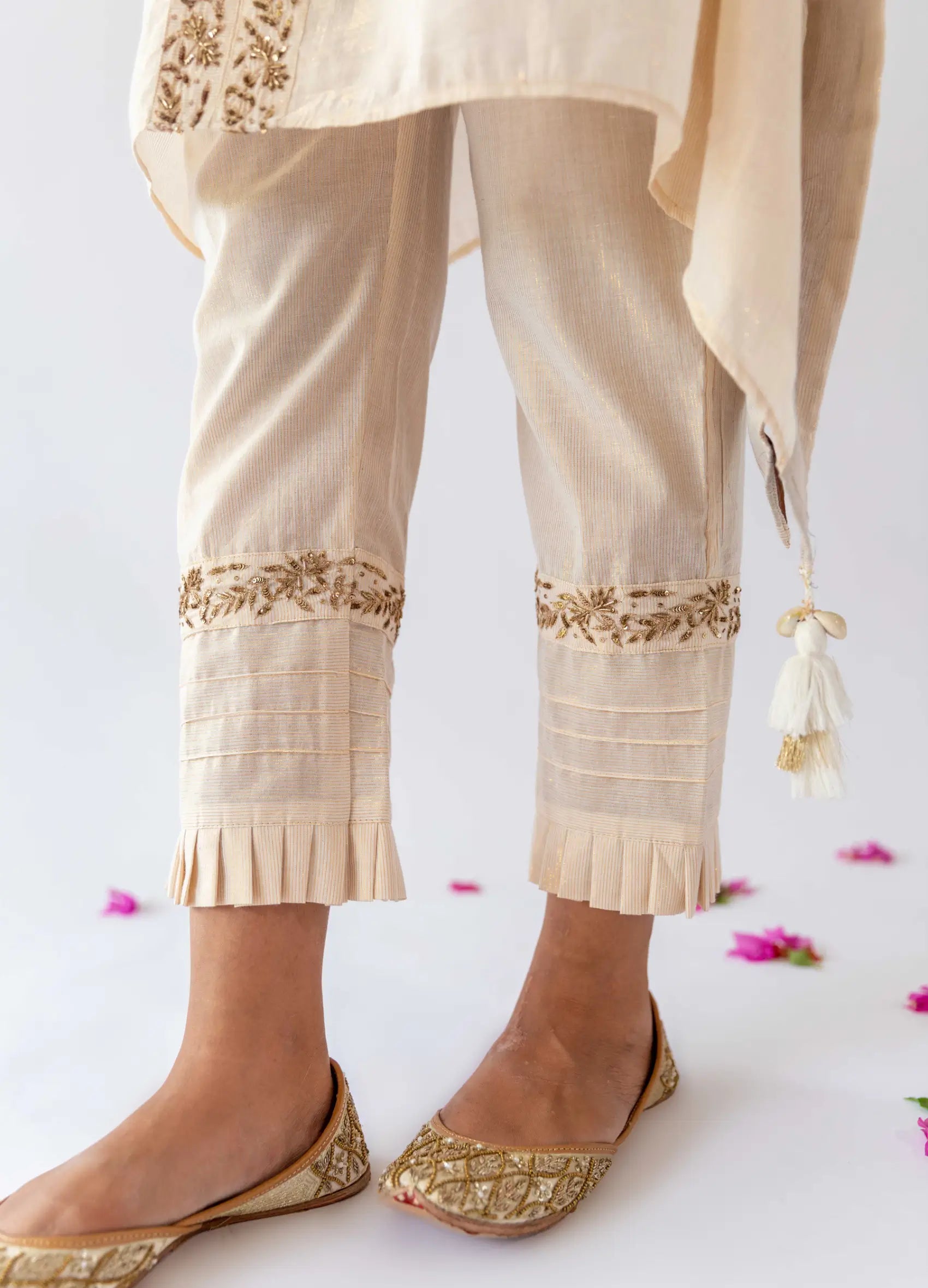 Ivory Kaftan, Inner And Pants - Set Of Three