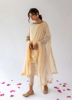 Ivory Kurta