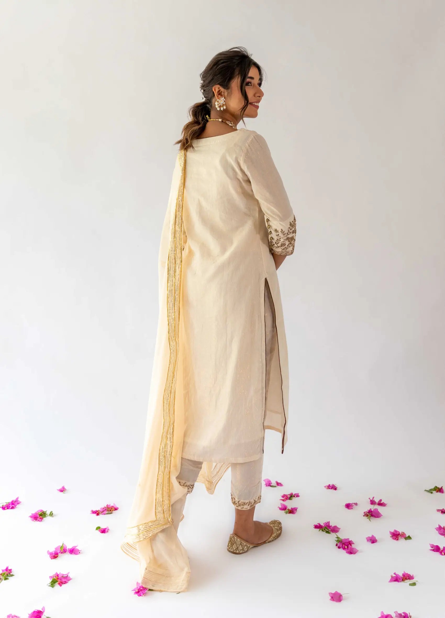 Ivory Embroidered Lurex Cotton Kurta Set - Set Of Three