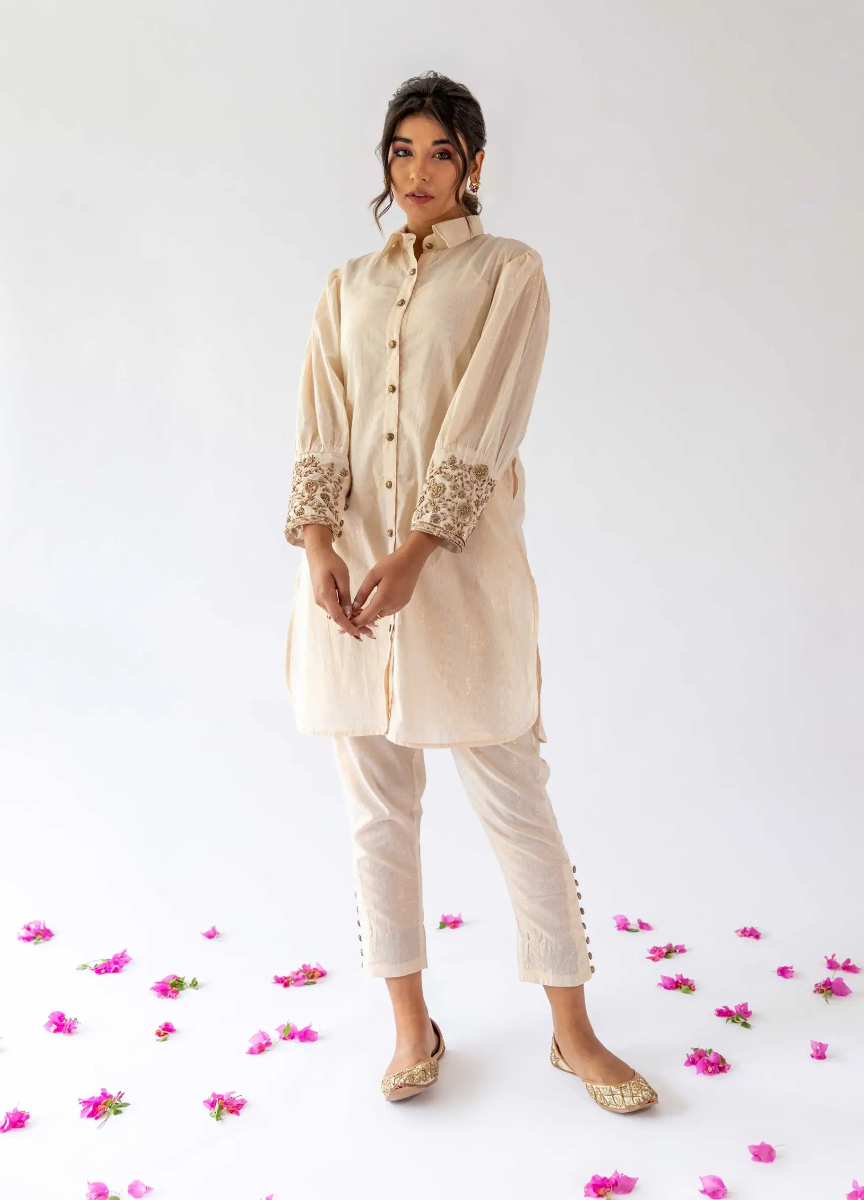 Ivory Long Shirt With Inner - Set Of Two